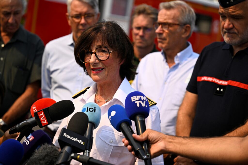 La France mobilisera 1 500 militaires pour lutter contre les incendies