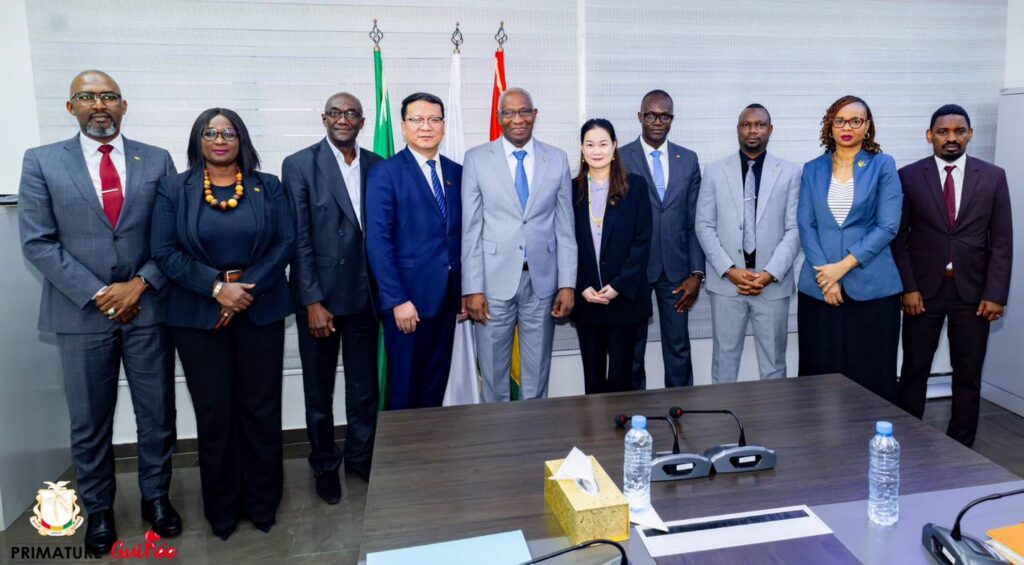 Conakry/Raffinerie d’alumine de Boffa : Le PM reçoit une délégation de la State Power Investment Corporation