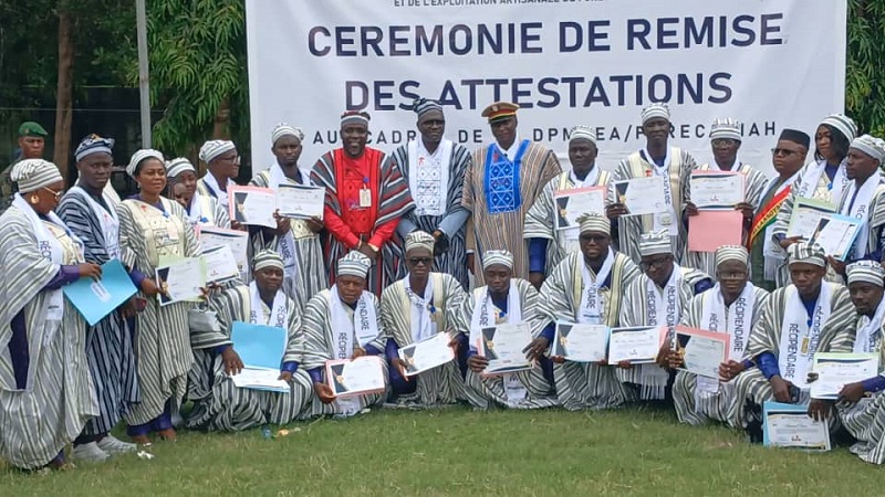 Forécariah: 24 agents des Mines reçoivent leurs attestations après six semaines de formation