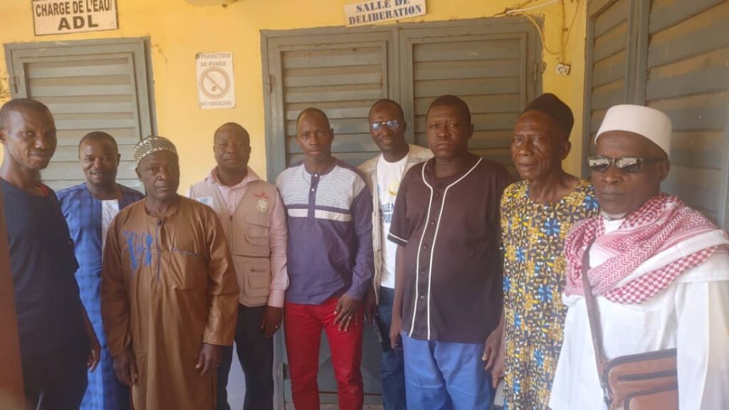 Bangouya : la Fédération Mounafangny de Kindia échange avec les leaders communautaires et religieux sur les VBG et la protection de l’enfant