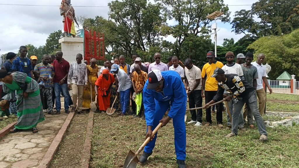 Kissidougou : une mobilisation citoyenne redonne un nouveau visage à la ville