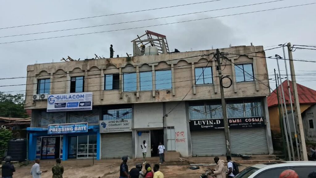 Conakry : Des occupants de plusieurs immeubles de Gbéssia invités à libérer les lieux pour des raisons de sécurité